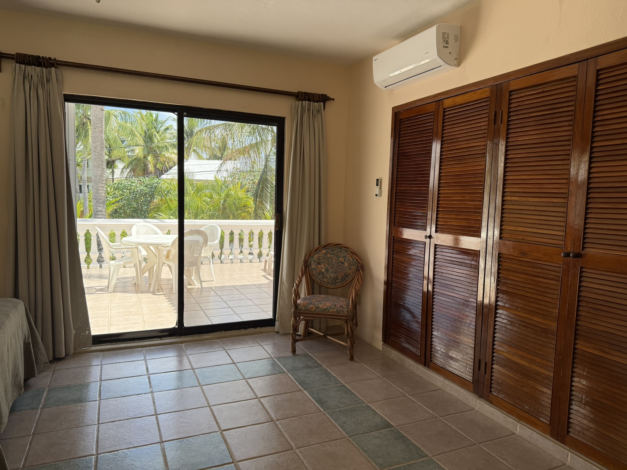 Bedroom 2 balcony
