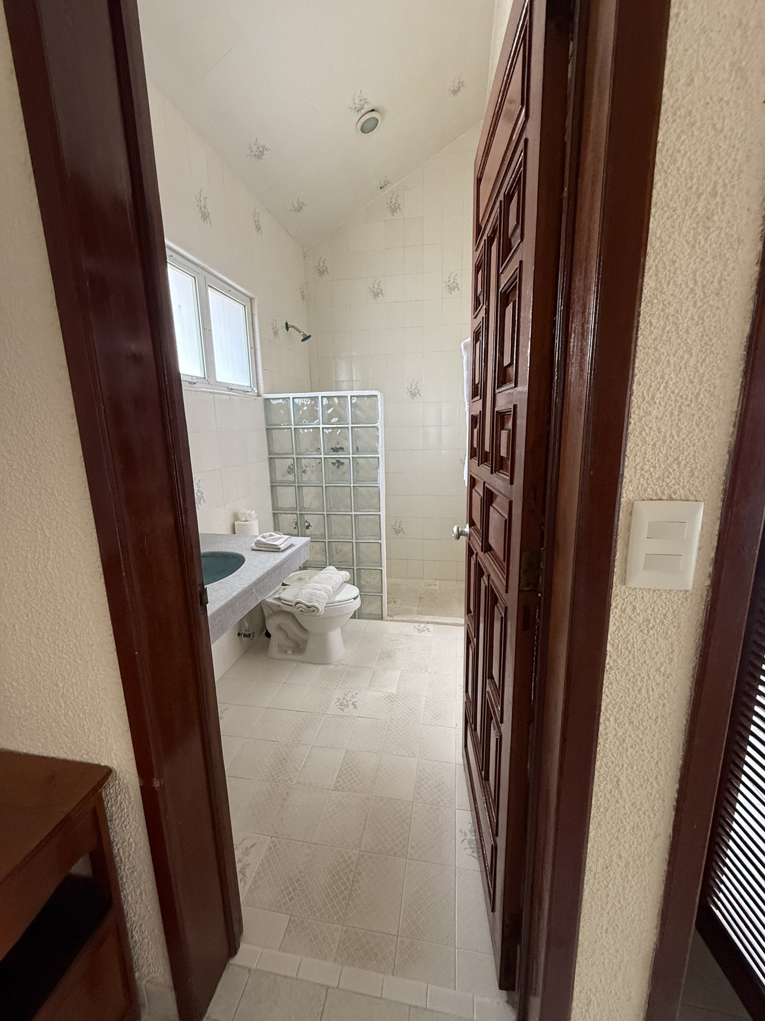Upstairs bathroom